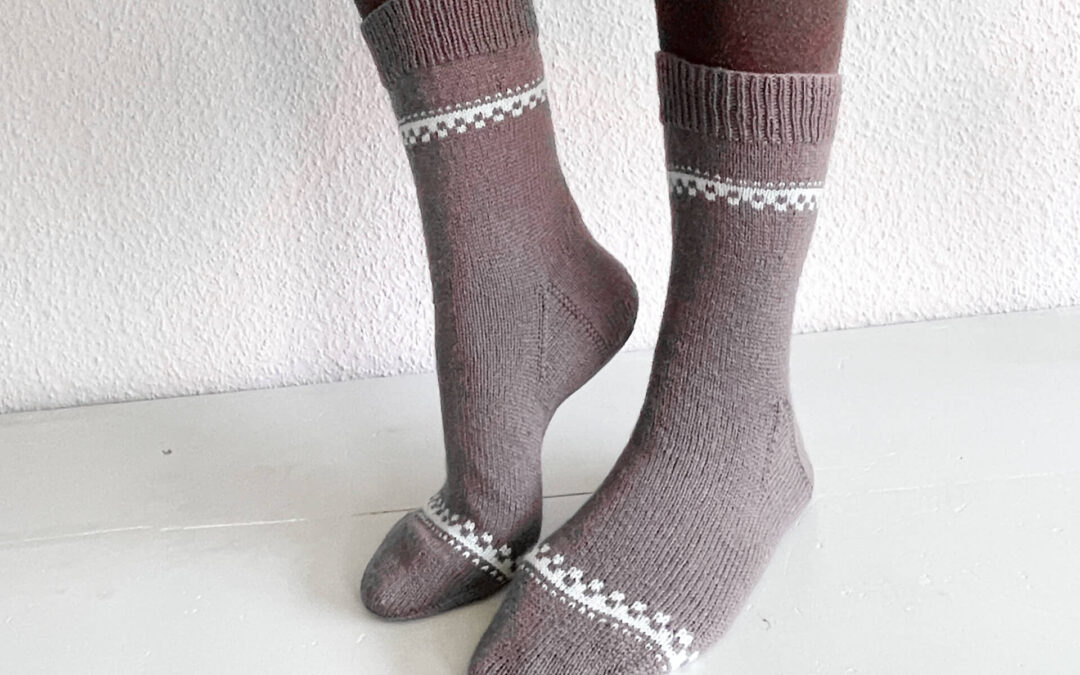 Nachhaltige Socken selbst stricken